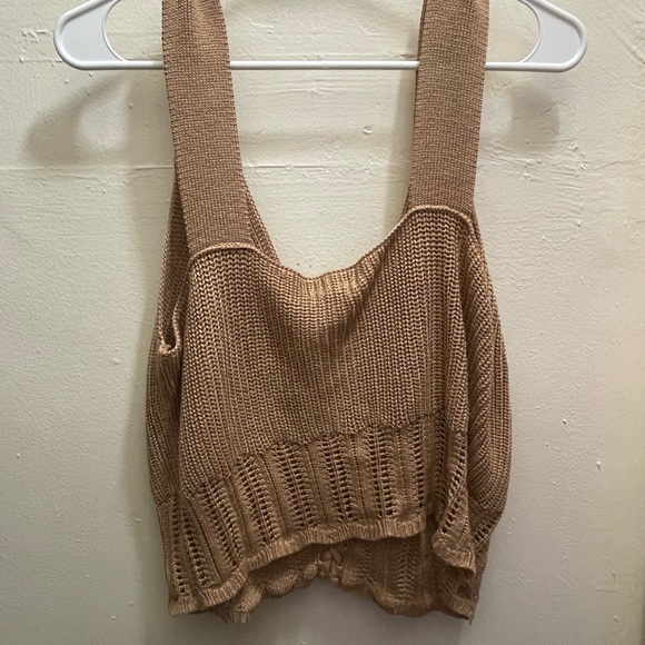 Tan crochet tank - Picture 2 of 2